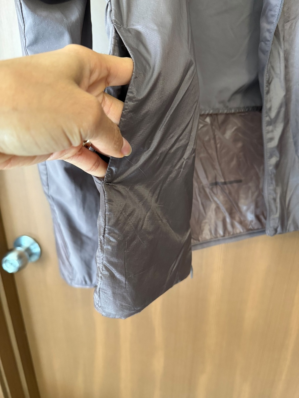 THE NORTH FACE WINTER WARM JACKET WOMEN'S SIZE: XS - Picture 9 of 13
